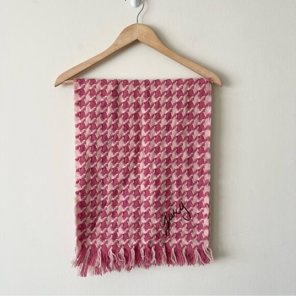 Juicy Couture Wool Pink Two Tone Houndstooth Scarf - Picture 1 of 7